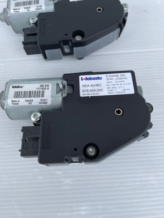 Audi A5 8T LIFT Oryginalny Silniczek szyberdachu 8T8959591