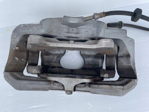 Audi A6 C7 A7 3.0 Zacisk hamulcowy LEWY przód 355 mm