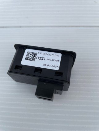 Audi A6 C7 A7 A8 przycisk otwierania klapy oryginał 4G0959831B