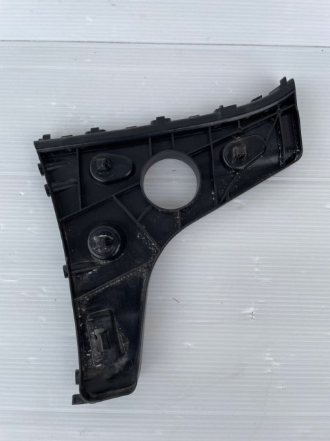 Audi A7 C7 ślizg mocowanie zderzaka PRAWY TYŁ 4G8807454B