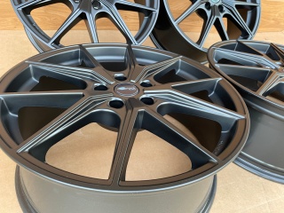 Felgi Brock B40 5x120 8x20 ET43 Satin Black Matt