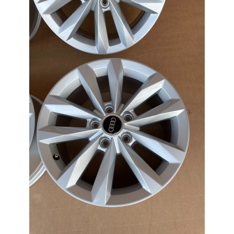 Oryginalne felgi Audi A3 8Y 16" 7.0J ET40 5x112 – komplet 4 sztuki Oryginalne felgi Audi A3 8Y 16" 7.0J ET40 5x112 – komplet 4 sztuki
