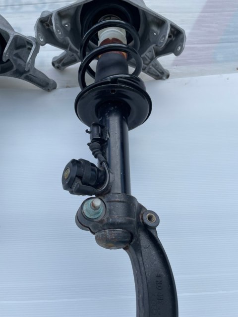 AUDI A5 8T LIFT AMORTYZATOR PRZÓD komplet 8F0413029B 8F0413030B
