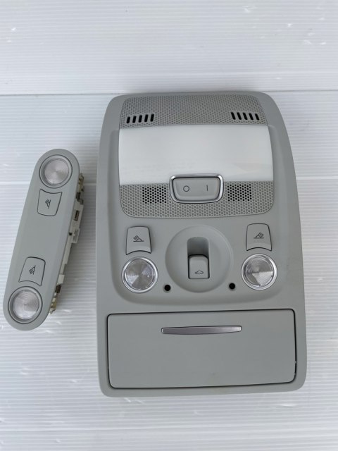 AUDI A5 8T LIFT Oryginalna LAMPKA PODSUFITKI oświetlenie KABINY