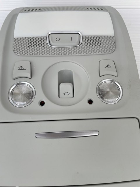 AUDI A5 8T LIFT Oryginalna LAMPKA PODSUFITKI oświetlenie KABINY