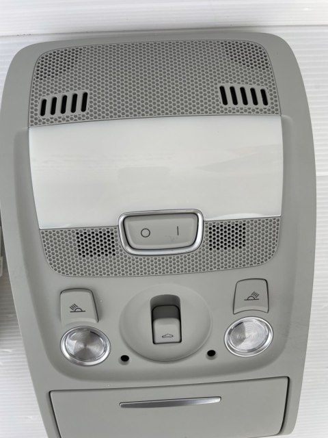 AUDI A5 8T LIFT Oryginalna LAMPKA PODSUFITKI oświetlenie KABINY