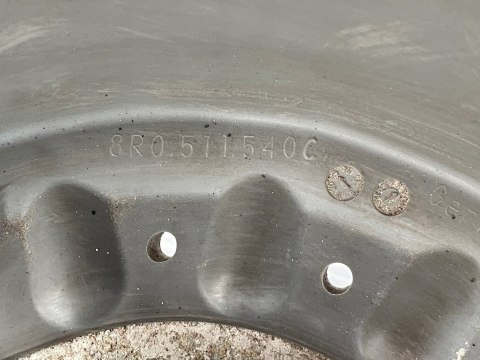 AUDI A6 C7 A7 4G LIFT Osłona sprężyny PRAWY TYŁ 8R0511540C