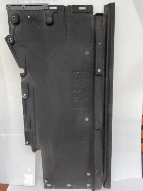 Audi A4 B8 A5 8T oryginalna osłona podwozia lewa 8K0825207D