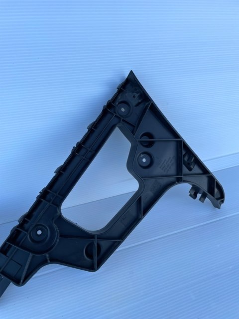 Audi A5 8T Coupe Oryginalne Mocowanie Zderzaka Tylne PRAWE 8T0807454LH