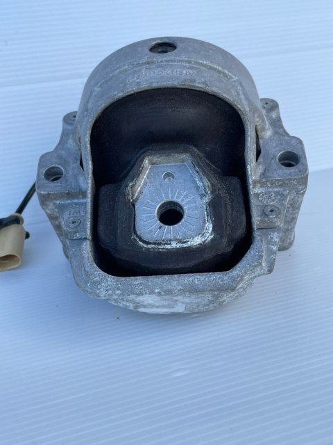 Audi A5 8T LIFT ORYGINALNA poduszka silnika prawa 8R0199381