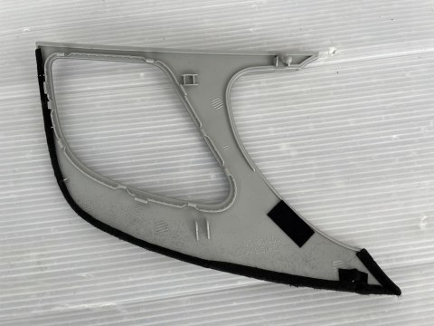 Audi A5 8T LIFT Oryginalna RAMKA dekor KRATKI NAWIEWU