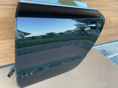 Audi A5 8T LIFT Oryginalne Drzwi LEWY TYŁ LY9T