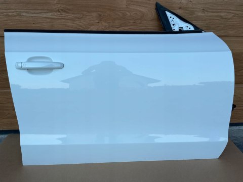Audi A5 8T LIFT SportBack Oryginalne drzwi PRAWY przód LY9C