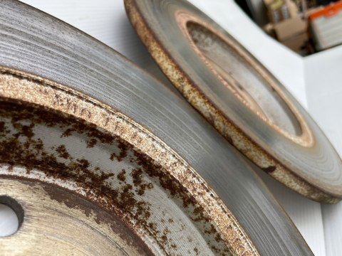 Audi A5 8T LIFT tarcze hamulcowe TYŁ oryginał 8K0615601B