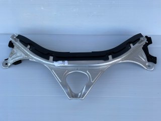 Audi A6 C7 A7 4G wspornik poprzeczny rozpórka przednia oryginał OE
