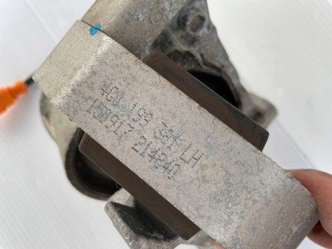 Audi A6 C7 A7 C7 3.0 TDI Oryginalna Poduszka silnika 4G0199381LH