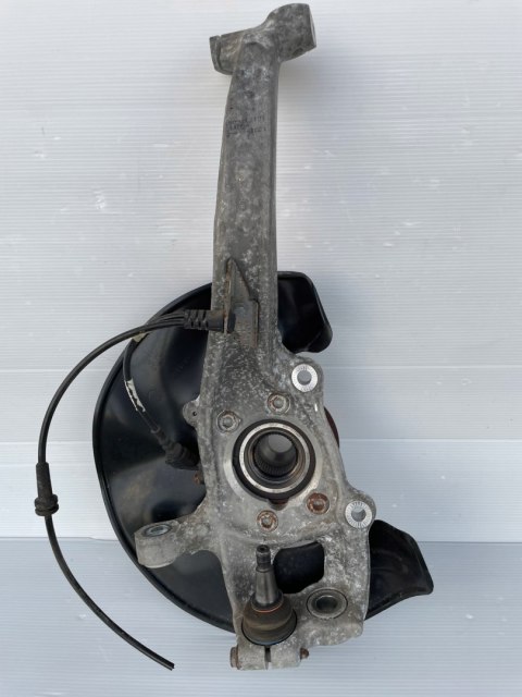 Audi A6 C7 A7 C7 (4G) LIFT Zwrotnica przednia prawa 4G0407242C