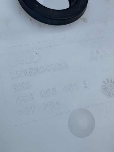 Audi A6 C7 A7 Zbiornik Spryskiwaczy z Pompą 4G8955451E Oryginał