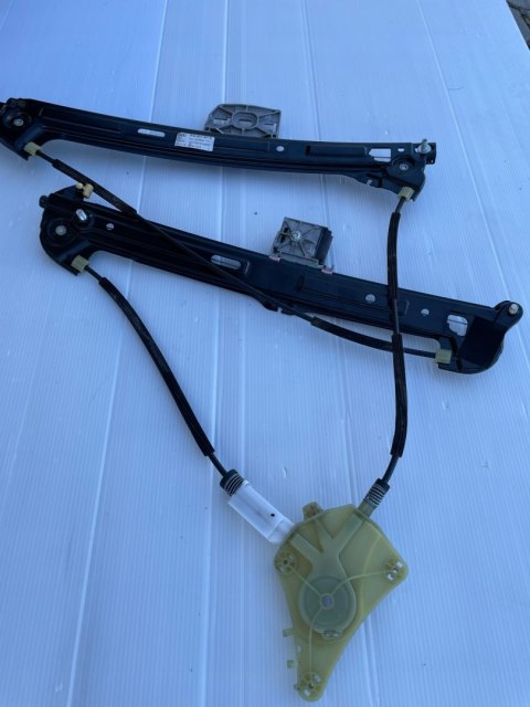 Audi A7 C7 Lift Oryginalny mechanizm szyby przód lewy 4G8837461B