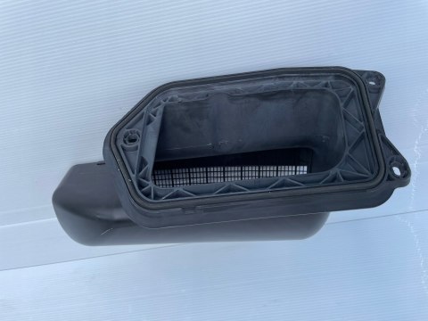 Audi A7 C7 WLOT powietrza 4G1819904A oryginał