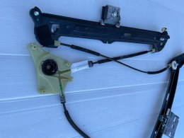 Audi A7 C7 podnośnik szyby przedniej prawy 4G8837462B