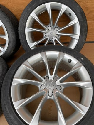 Oryginalne felgi Audi A5 8T 18 opony Dunlop Sport Maxx GT