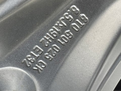 Oryginalne felgi Audi A5 8T 19 cali 255/35 R19 Pirelli P Zero