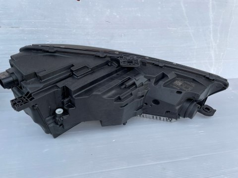 AUDI A4 RS4 B9 LIFT KOMPLET LAMP LEWA PRAWA MATRIX 8W0