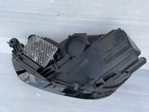 AUDI A4 RS4 B9 LIFT KOMPLET LAMP LEWA PRAWA MATRIX 8W0