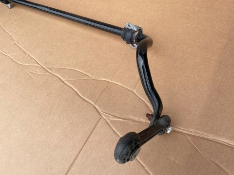 AUDI A5 8T A4 DRĄŻEK STABILIZATORA PRZÓD 8K0411309