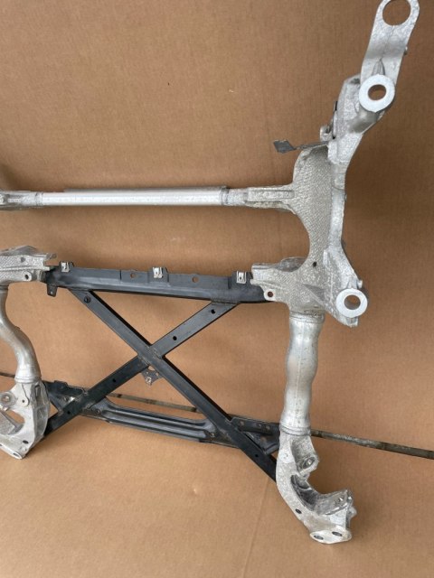 AUDI A5 8T LIFT A4 B8 WÓZEK SANKI ZAWIESZENIA 8K0399315G