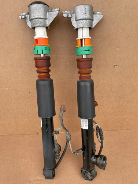 AUDI A5 8T LIFT AMORTYZATOR TYŁ AKTYWNY komplet