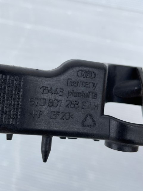 AUDI A5 8T LIFT MOCOWANIE ZDERZAKA LEWY PRZÓD 8T0807283C