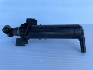 AUDI A5 8T LIFT SPRYSKIWACZ LAMPY PRAWY PRZÓD 8T0955102D