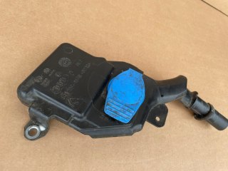 AUDI A5 8T LIFT WLEW PŁYNU SPRYSKIWACZY 8T1955463B