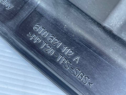 AUDI A5 8T LIFT oryginalne WYGŁUSZENIE BŁOTNIKA PRAWY PRZÓD