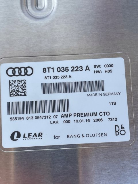 AUDI A5 8T WZMACNIACZ AUDI BANG&OLUFSEN 8T1035223A