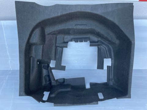 AUDI A5 8T sportback WYKŁADZINA WNĘKA KOŁA ZAPASOWEGO