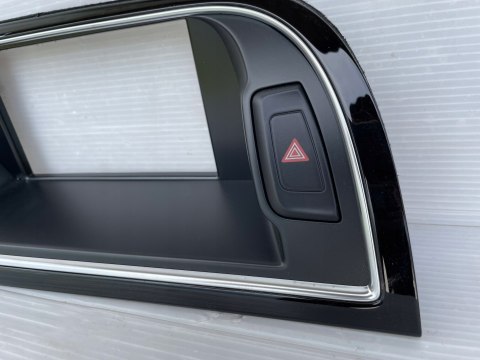 Audi A5 8T LIFT Ramka wyświetlacza MMI Oryginał