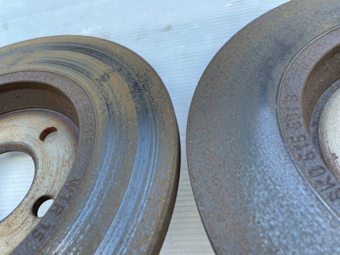 Audi A5 8T LIFT tarcze hamulcowe TYŁ oryginał 8K0615601J