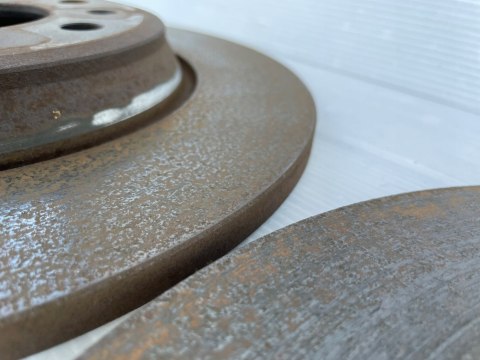 Audi A5 8T LIFT tarcze hamulcowe TYŁ oryginał 8K0615601J