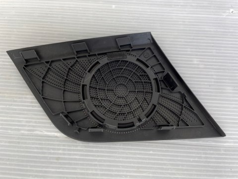 Audi A5 8T OSŁONA głośnika Bang Olufsen LEWA Z deski