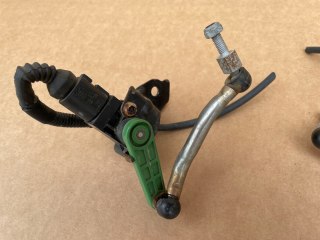 Audi A5 8T Oryginalny CZUJNIK Poziomowania XENON i Uchwyt 8K0941286N