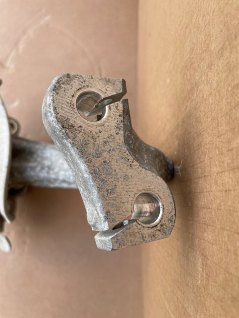 ORYGINALNA ZWROTNICA LEWY PRZÓD AUDI A5 8T LIFT OE 4G0407241C