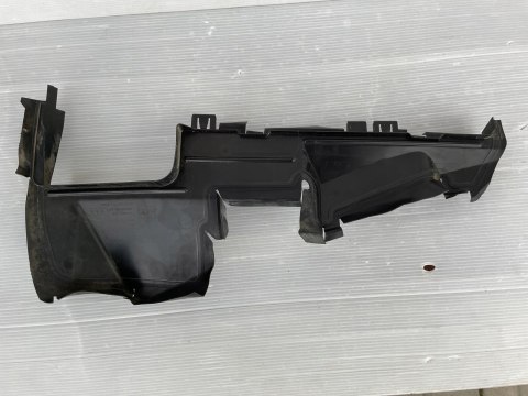 Oryginalna PRAWA kierownica powietrza Audi A5 8T 8T0121284AB