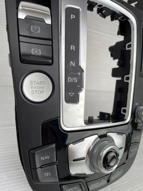 Panel sterowania MMI Audi A5 8T Lift - 8T0919611L Oryginał