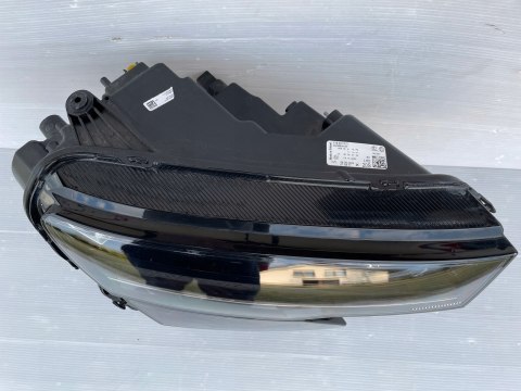 SKODA KAROQ LIFT FULL LED LAMPA PRAWY PRZÓD 57B941010