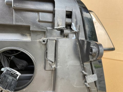 VW TIGUAN LAMPA LEWY PRZÓD IQ LIGHT 5NB941081G