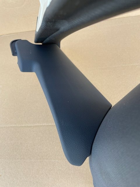 AUDI A6 C7 POSZYCIE TAPICERKA SŁUPKA LEWE S-line