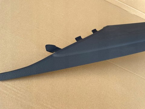 AUDI A6 C7 SEDAN POSZYCIE TAPICERKA SŁUPKA PRAWE D